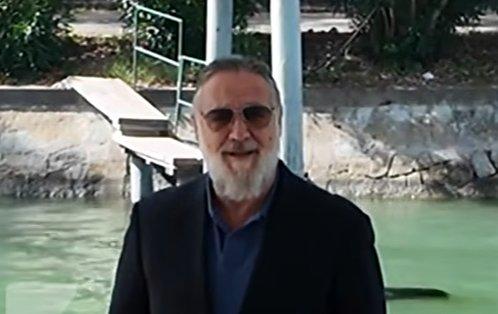 ve2026-11 Russell Crowe