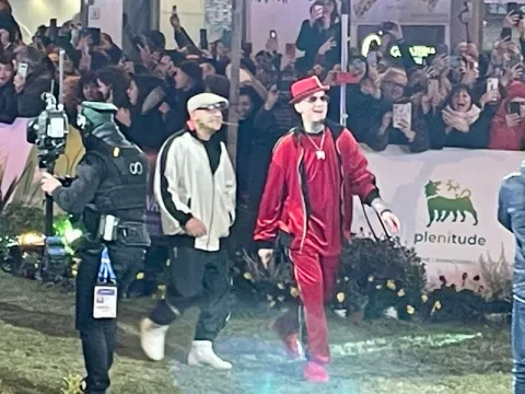 green carpet