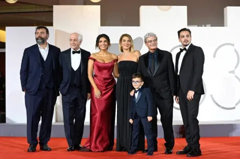 ve2026-09 Cast Scherzetto
